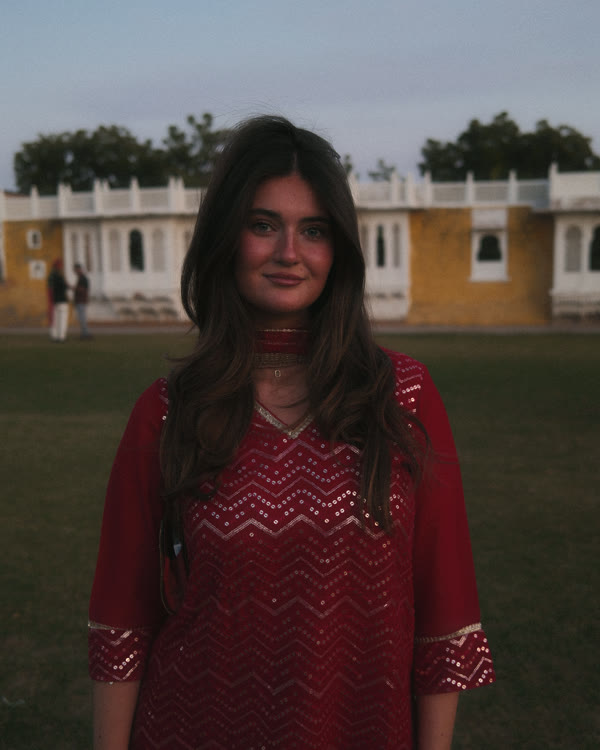 Hélène, photographe et vidéaste du studio Lieux Vivants